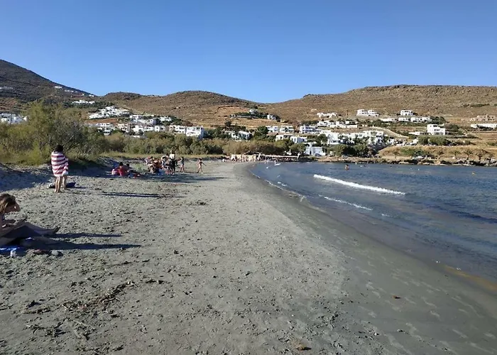 Semesterbostad Karkabellas Sea View